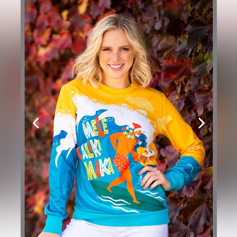 Mele Kalikimaka Surfing Santa Ugly Christmas Sweatshirt NWT